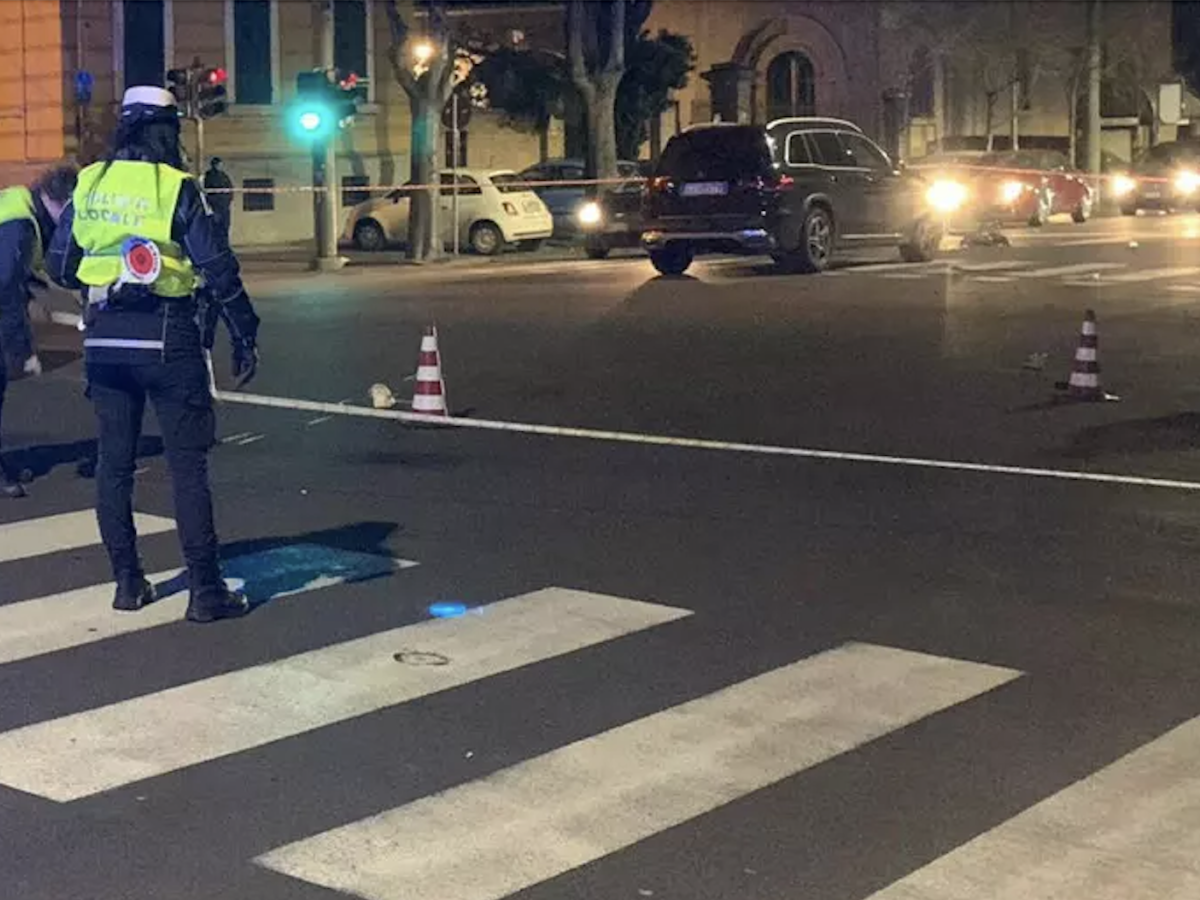 anziano travolto da un8217auto dopo la messa di natale si costituisce una ragazza di 21 anni da Ilgiornale.it anziano travolto da un8217auto dopo la messa di natale si costituisce una ragazza di 21 anni