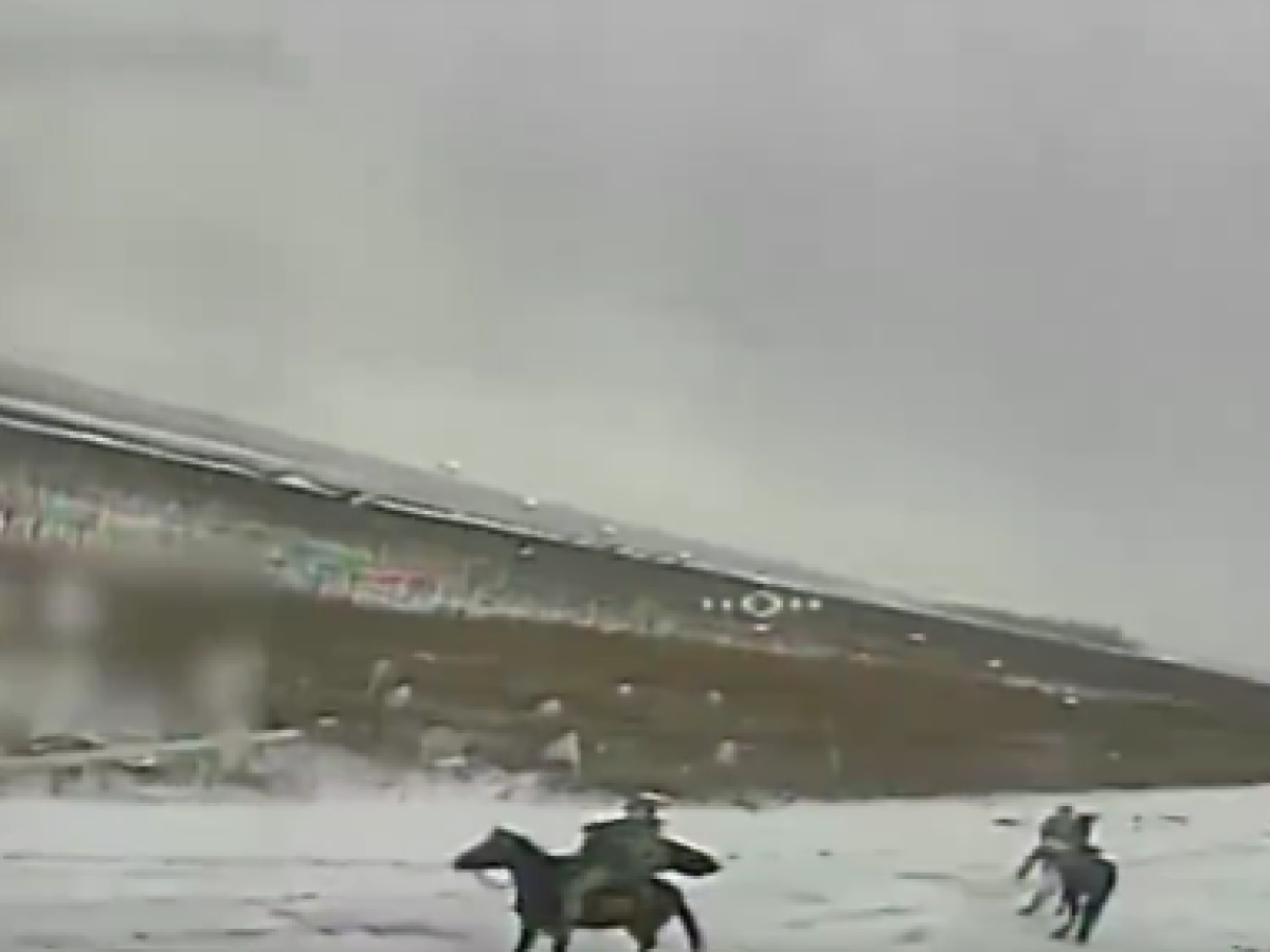 droni contro cavalli cosa c 232 dietro il video sui soldati di putin da Ilgiornale.it droni contro cavalli cosa c 232 dietro il video sui soldati di putin