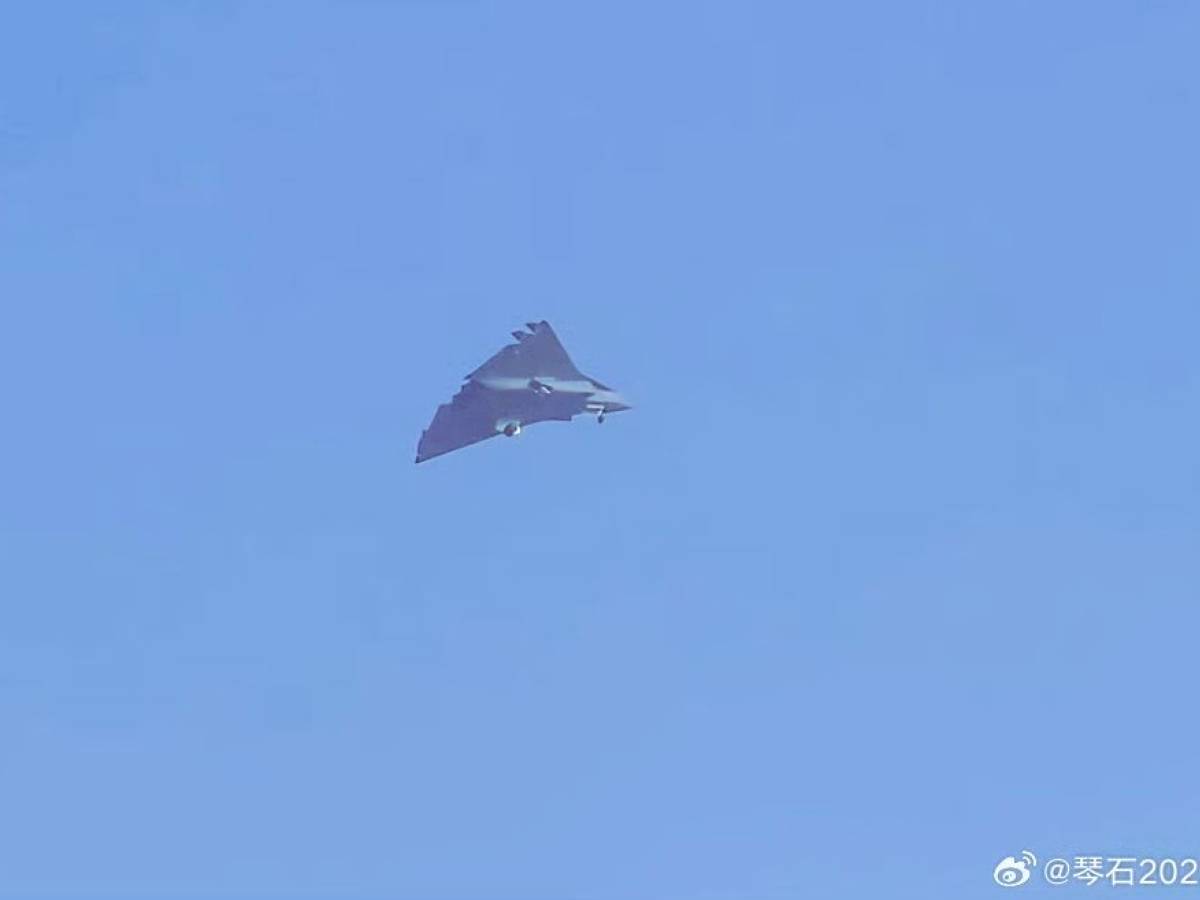 spunta un aereo di nuova generazione cos 232 il j 36 e come pu242 cambiare la guerra da Ilgiornale.it spunta un aereo di nuova generazione cos 232 il j 36 e come pu242 cambiare la guerra