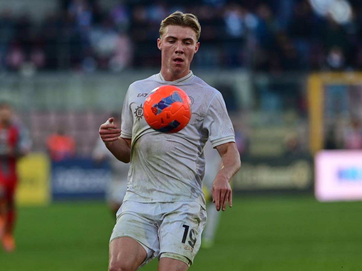 un doppio hojlund mantiene in alto l infermeria napoli da Ilgiornale.it un doppio hojlund mantiene in alto l infermeria napoli