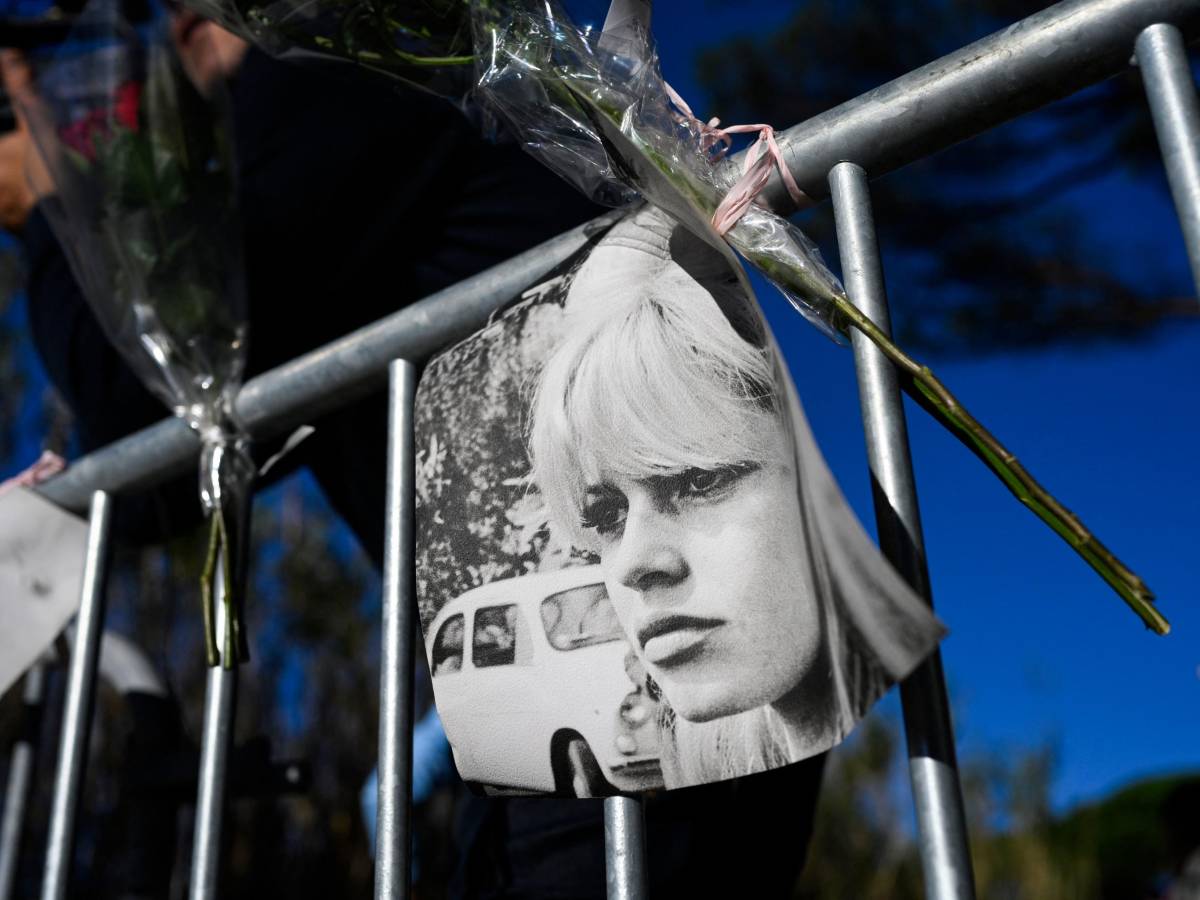 bb sar224 sepolta a saint tropez si teme la guerra sul testamento da Ilgiornale.it bb sar224 sepolta a saint tropez si teme la guerra sul testamento