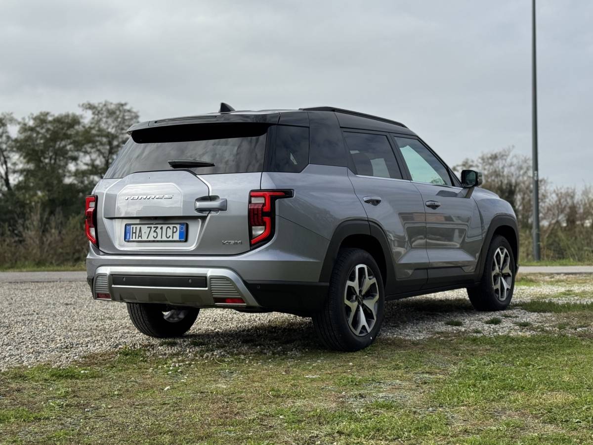 KGM Torres 2025: guarda la gallery del SUV pratico e accessibile 10