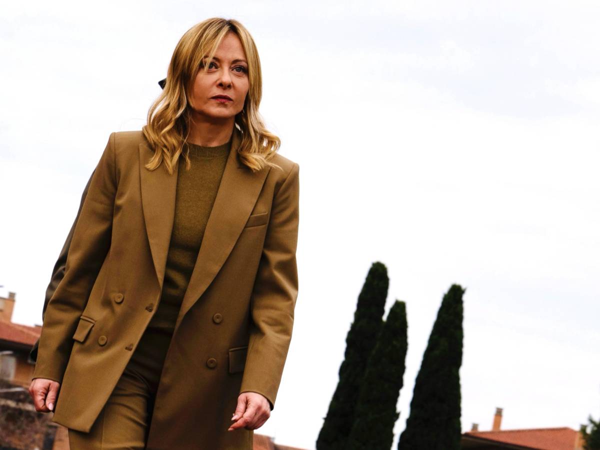 la telefonata di meloni al capo dello stato da Ilgiornale.it la telefonata di meloni al capo dello stato