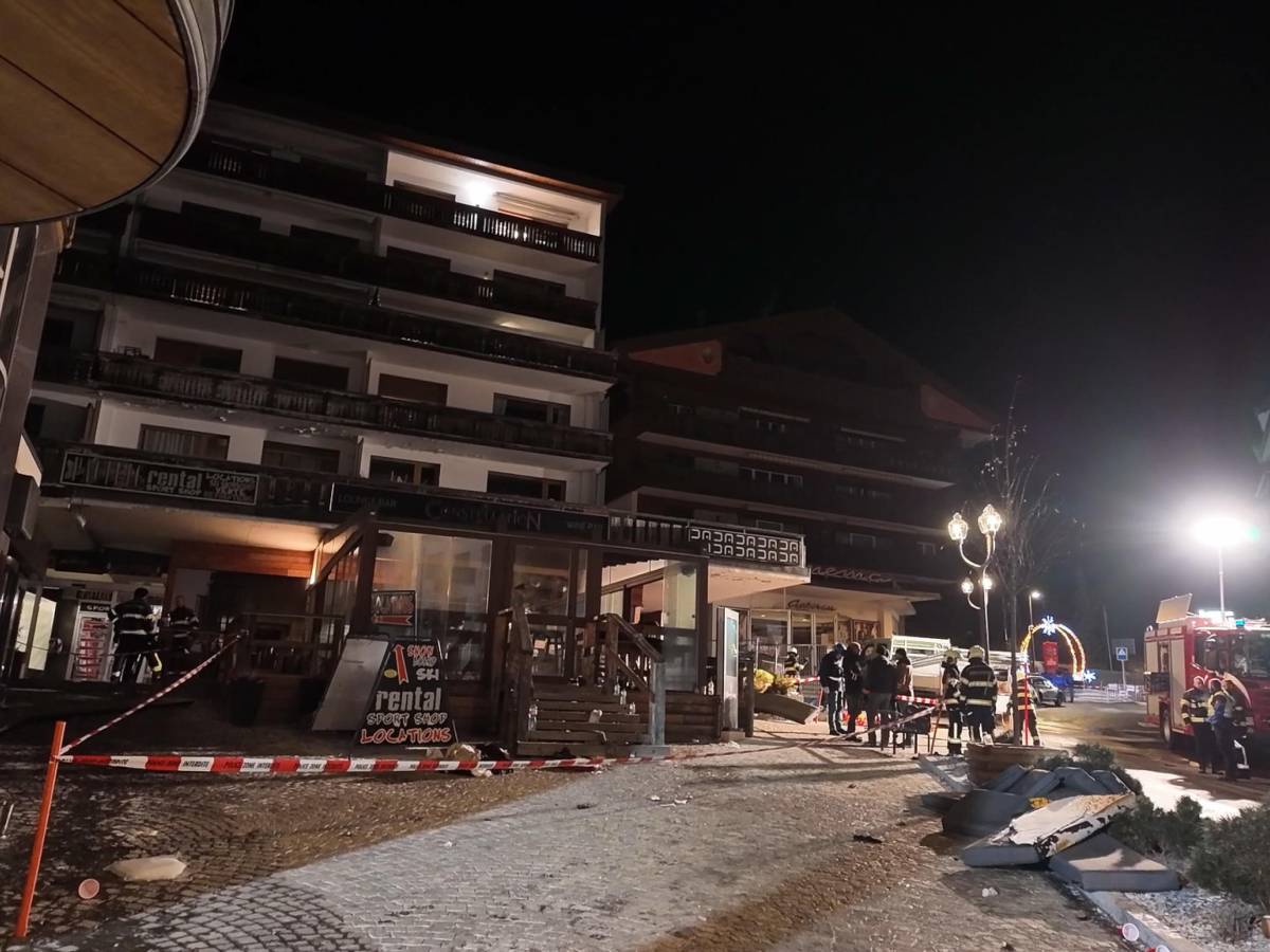 il rogo alla festa carneficina l ansia per i 19 giovani italiani da Ilgiornale.it il rogo alla festa carneficina l ansia per i 19 giovani italiani