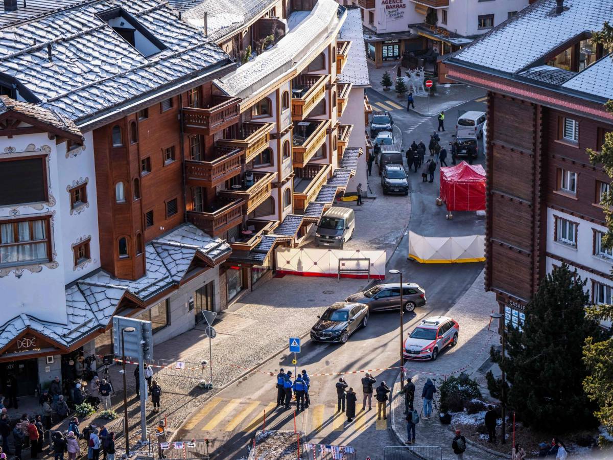 crans montana il bar distrutto dalle fiamme non veniva controllato dal 2020 stretta del comune sui locali da Ilgiornale.it crans montana il bar distrutto dalle fiamme non veniva controllato dal 2020 stretta del comune sui locali