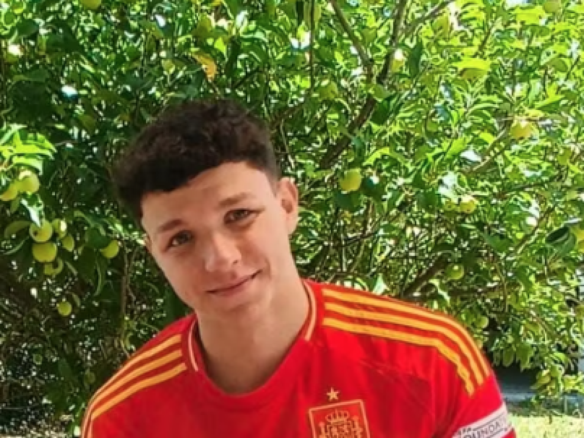 Chi è Gianni, il 19enne che ha salvato i suoi coetanei: "Anche i pompieri piangevano"