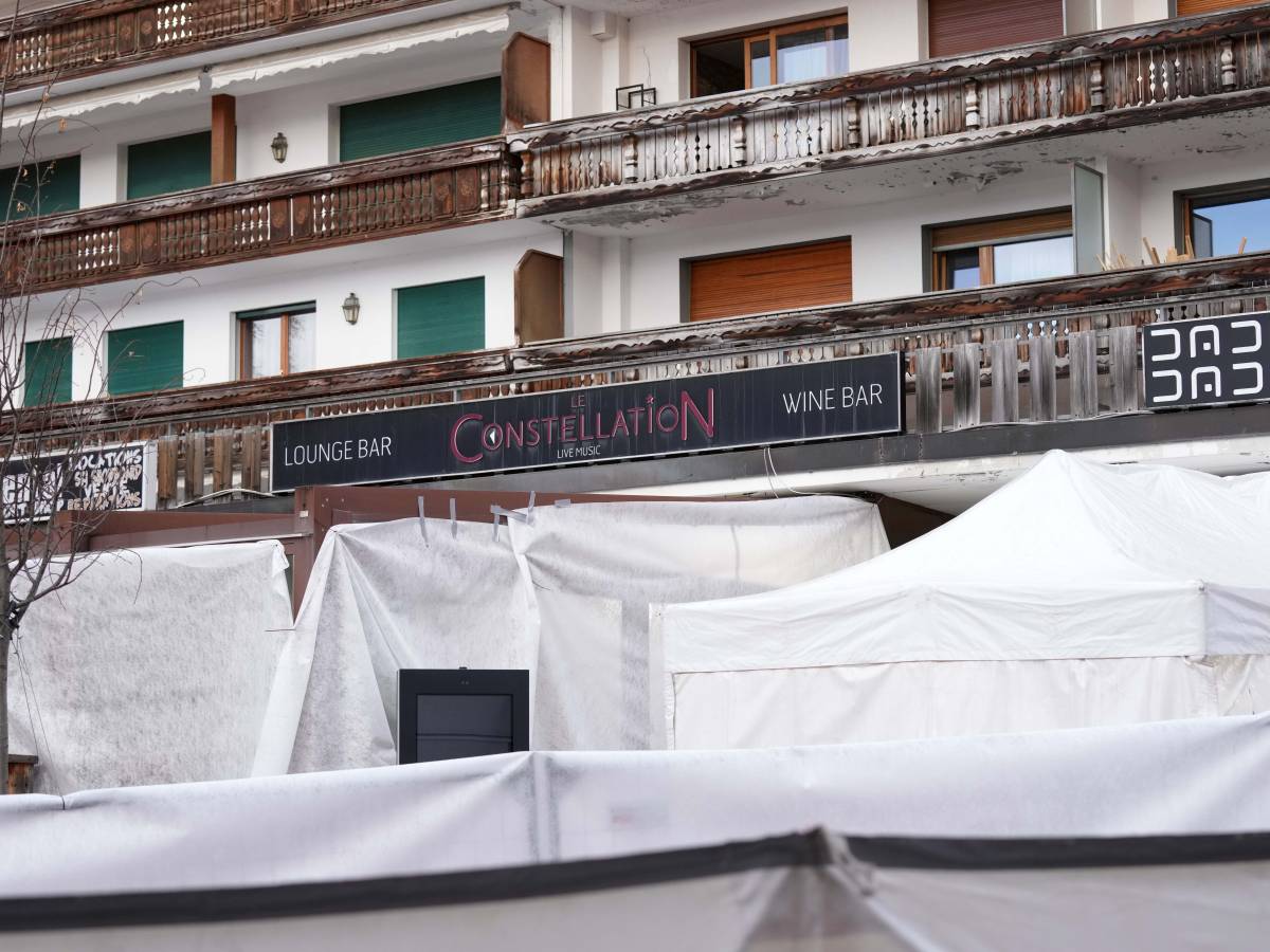 giallo sui proprietari del locale le constellation profili social spariti da Ilgiornale.it giallo sui proprietari del locale le constellation profili social spariti