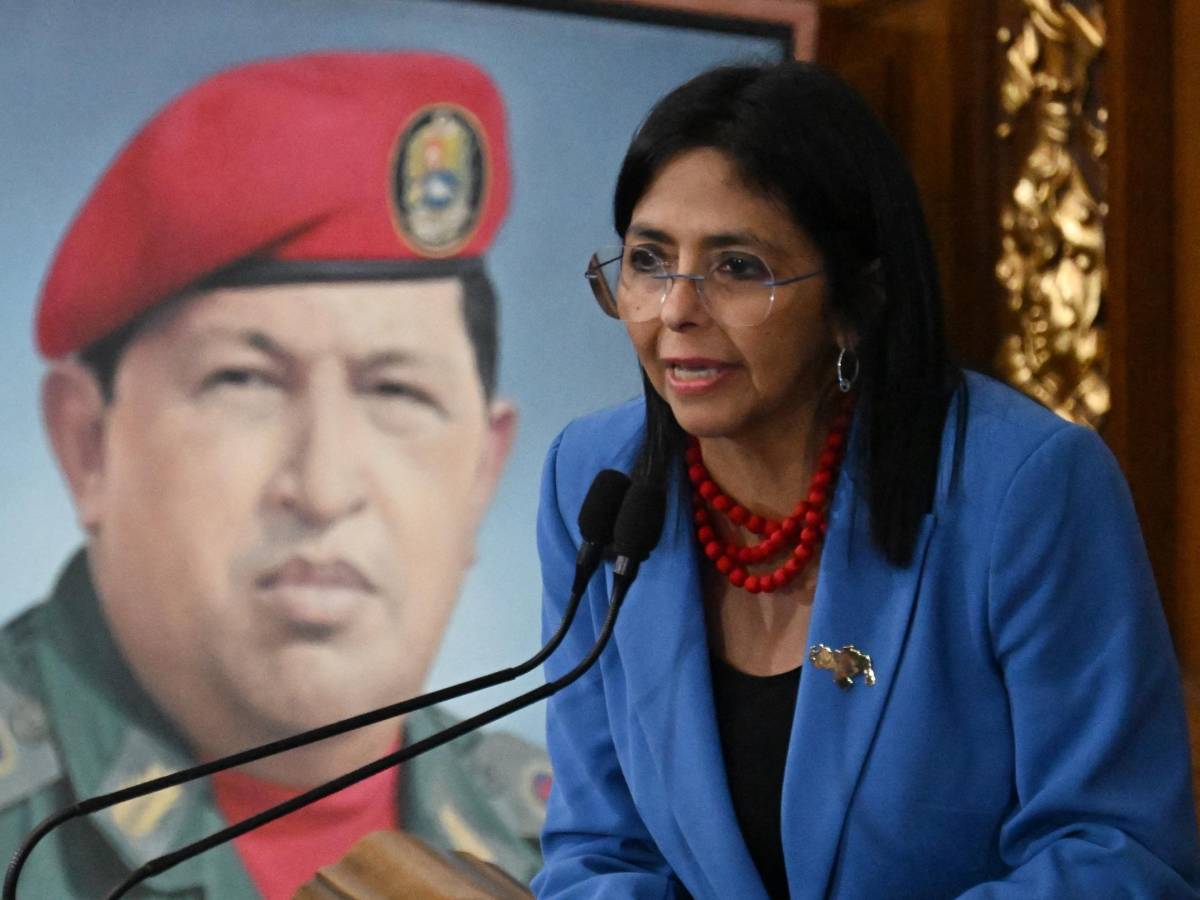 delcy la brutta odiata ma decisiva la zarina del greggio ha tradito maduro da Ilgiornale.it delcy la brutta odiata ma decisiva la zarina del greggio ha tradito maduro