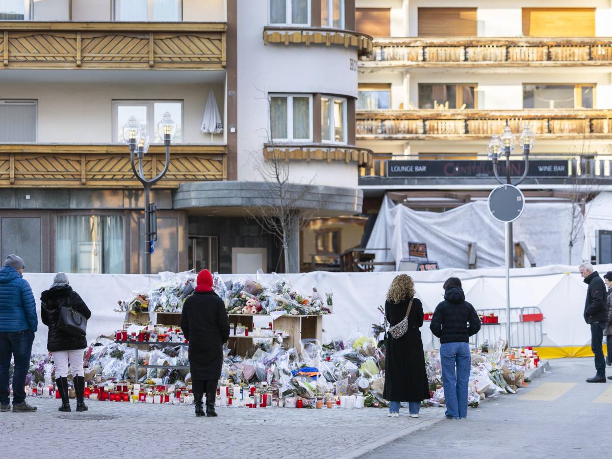 qui brucia tutto ci sono morti le drammatiche telefonate dal bar le constellation di crans montana da Ilgiornale.it qui brucia tutto ci sono morti le drammatiche telefonate dal bar le constellation di crans montana