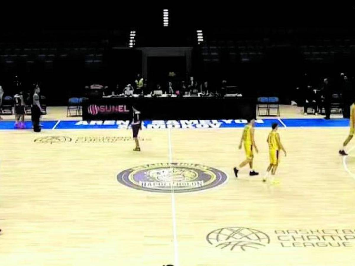 e rest242 in campo un solo giocatore da Ilgiornale.it e rest242 in campo un solo giocatore