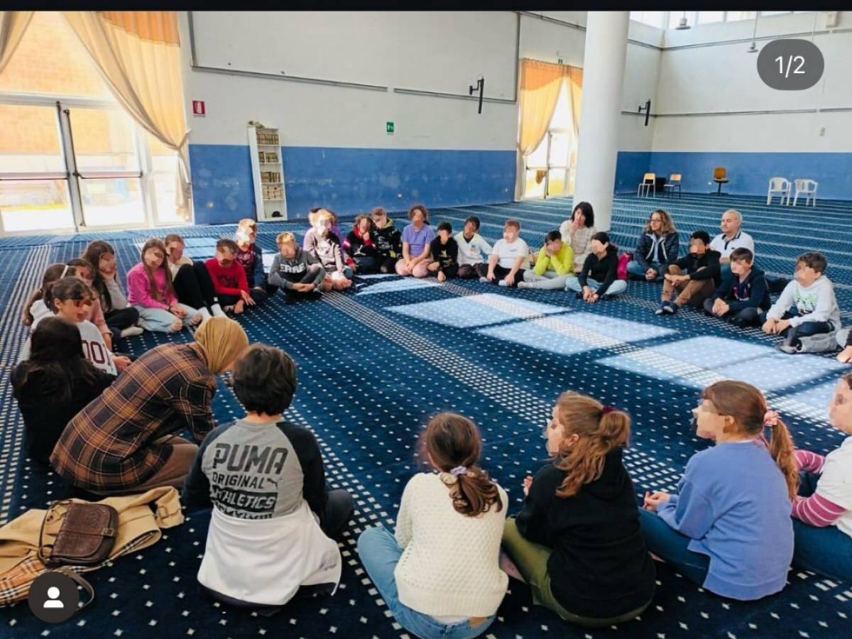 l ultima follia targata islam lezioni di corano ai bambini delle elementari da Ilgiornale.it l ultima follia targata islam lezioni di corano ai bambini delle elementari