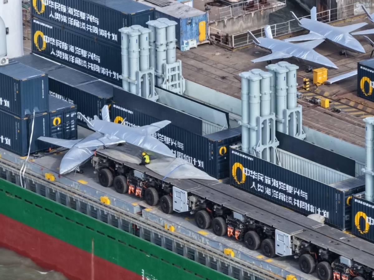 portacontainer a incastro con catapulte elettromagnetiche la nuova invenzione che svela i piani di pechino da Ilgiornale.it portacontainer a incastro con catapulte elettromagnetiche la nuova invenzione che svela i piani di pechino