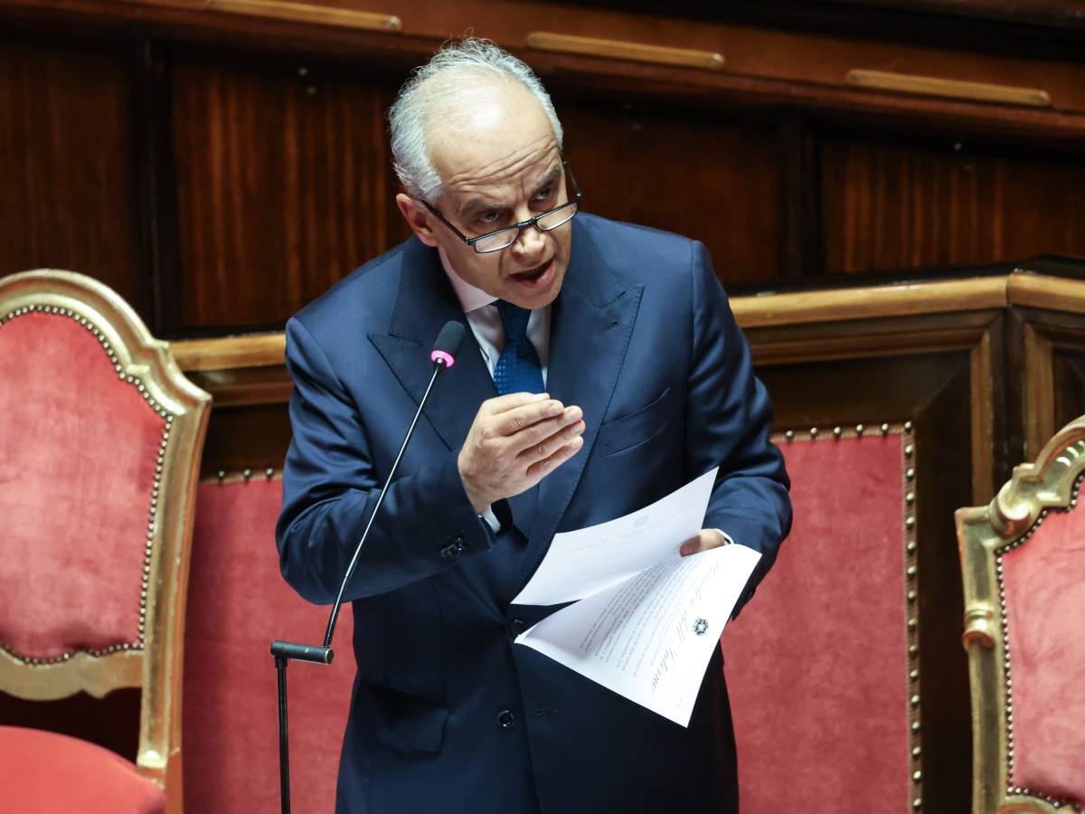 il duello al senato piantedosi renzi i reati sono in calo pi249 alti con il pd da Ilgiornale.it il duello al senato piantedosi renzi i reati sono in calo pi249 alti con il pd