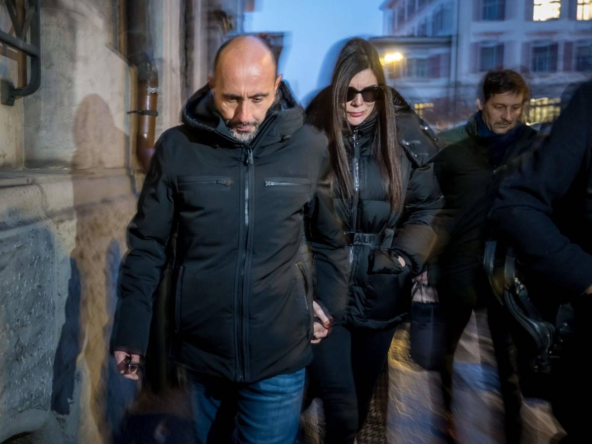 Crans Montana, nuove accuse: "Cancellati video la notte della strage". Interrogati i coniugi Moretti