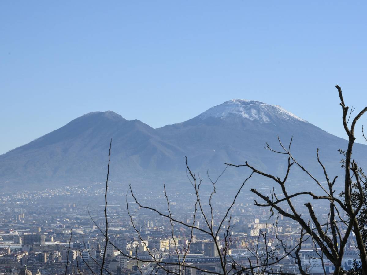 bufera di neve e gelo ma non durer224 quanto torna il clima mite la data da ricordare da Ilgiornale.it bufera di neve e gelo ma non durer224 quanto torna il clima mite la data da ricordare