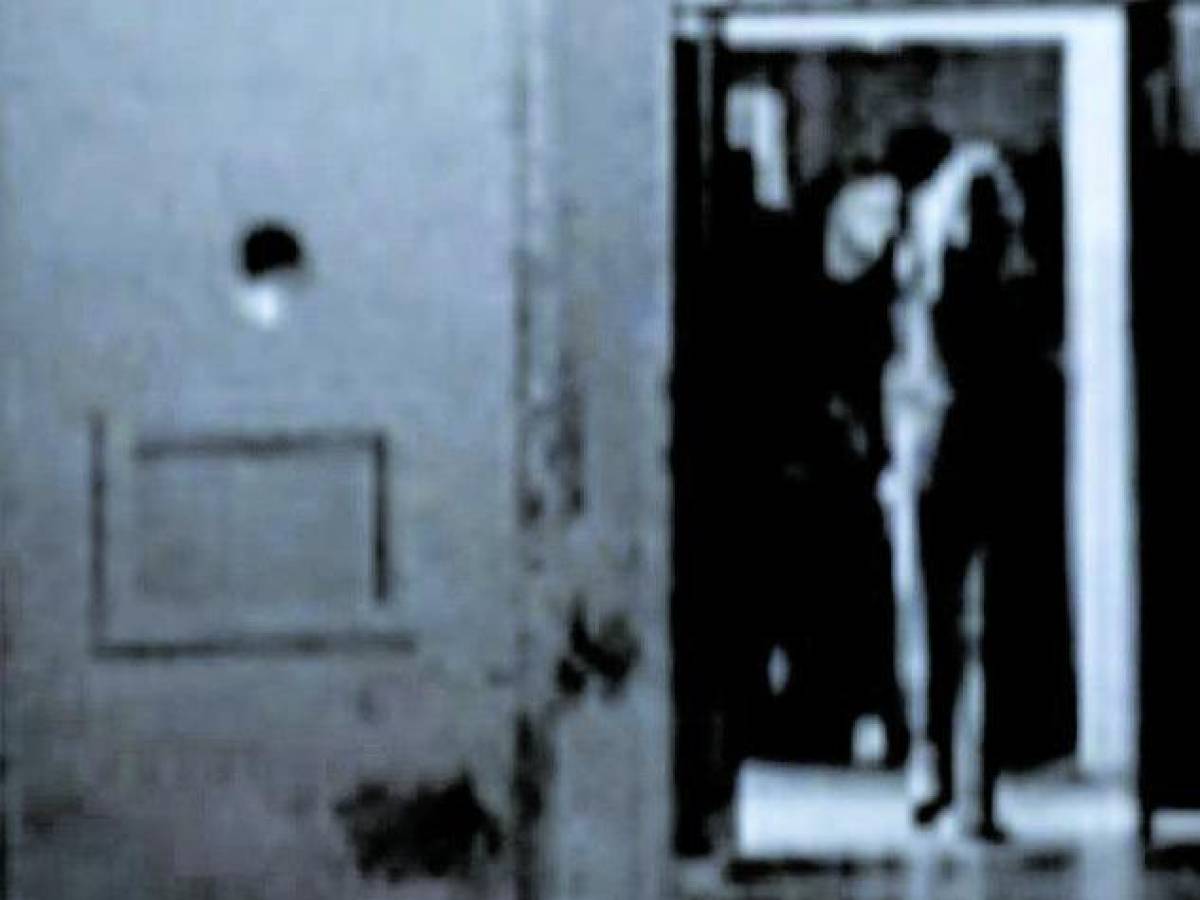 ecco dove vive khamenei protetto da 60 hezbollah da Ilgiornale.it ecco dove vive khamenei protetto da 60 hezbollah