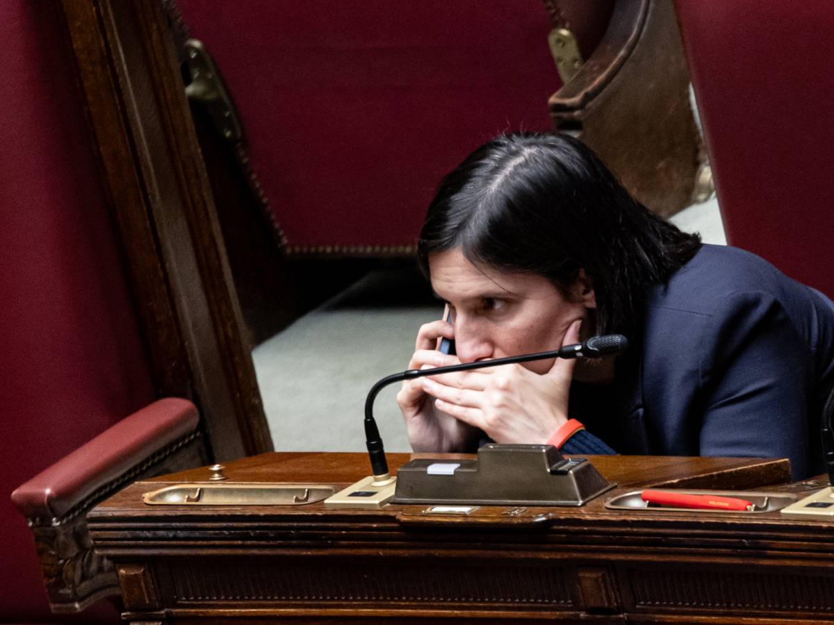 Da Maduro all’Iran. Pd dilaniato su Elly. "Se Trump attacca non teniamo più..." Da Maduro all’Iran. Pd dilaniato su Elly. "Se Trump attacca non teniamo più..."