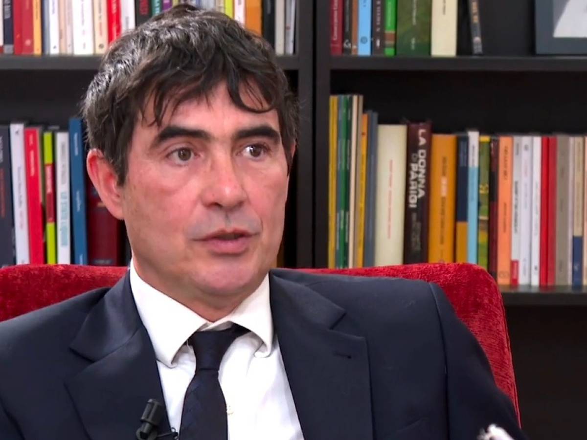 "Butto giù dalla torre Netanyahu". E Fratoianni salva Hannoun, l