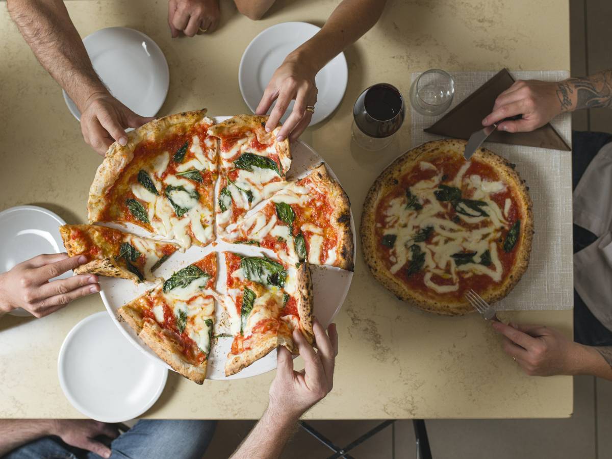 enzo coccia mette il disco ed 232 subito musica da Ilgiornale.it enzo coccia mette il disco ed 232 subito musica