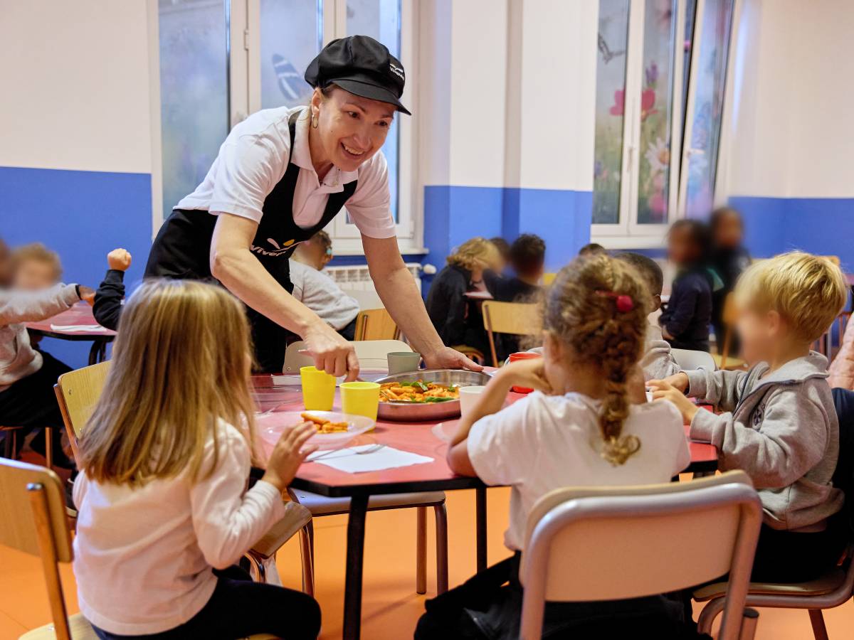 Pesce fresco, biologico e filiera corta: così le mense divengono virtuose