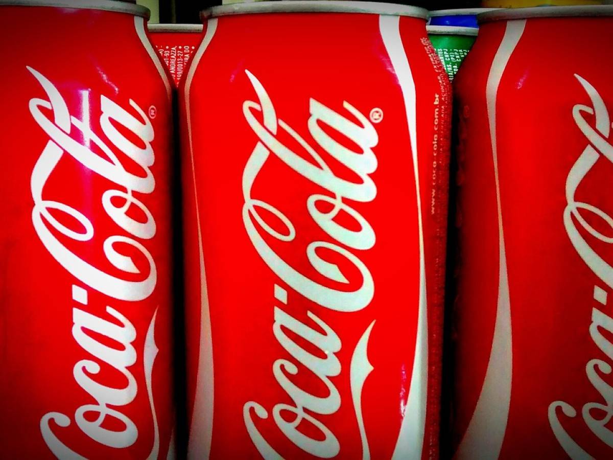 Coca Cola, svelata la ricetta segreta? Il video di LabCoatz che fa milioni di visualizzazioni