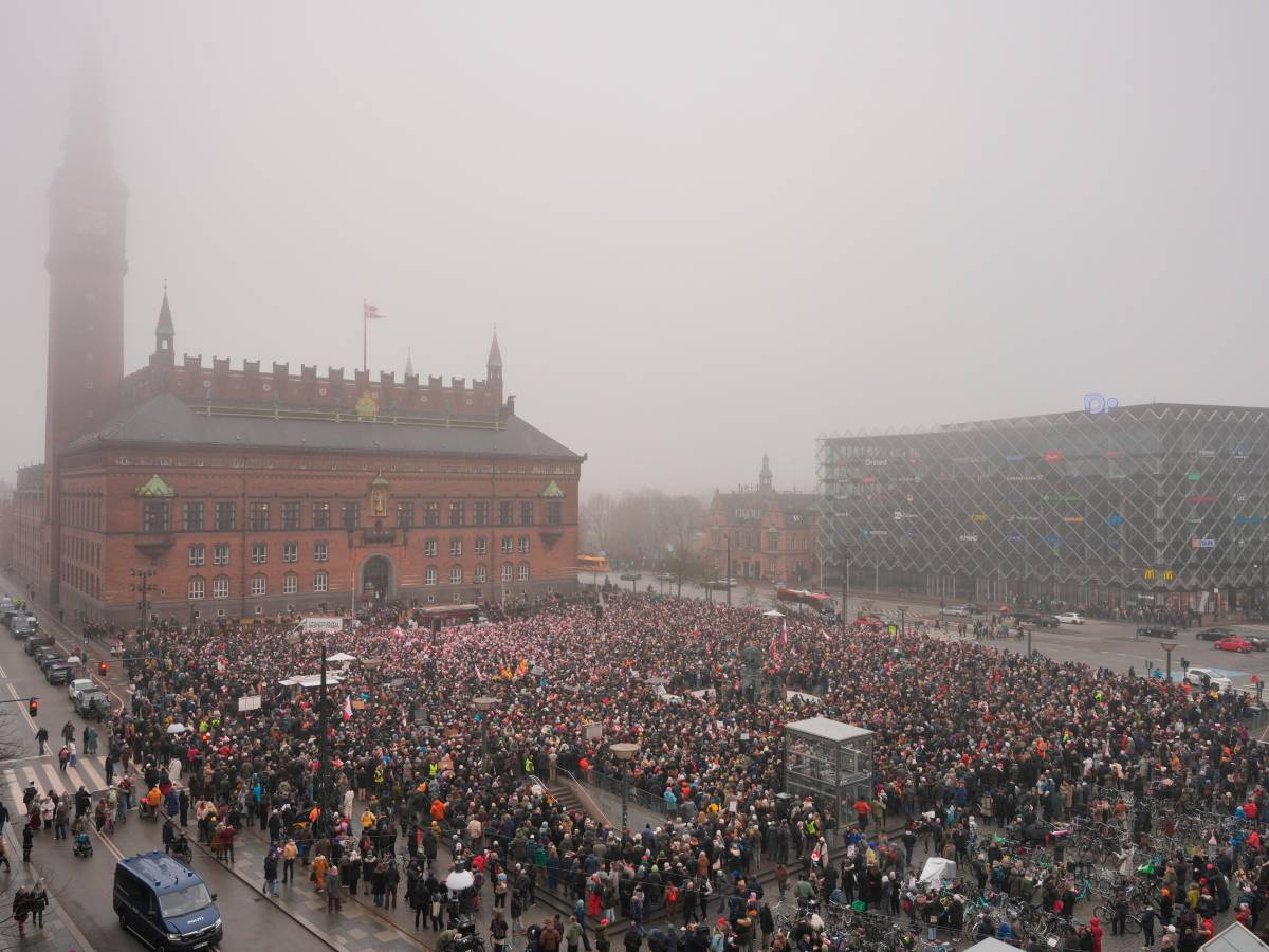 trump dazi contro l europa per la groenlandia italia esclusa da Ilgiornale.it trump dazi contro l europa per la groenlandia italia esclusa