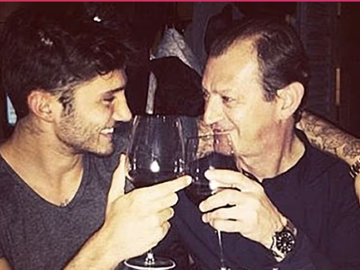 chi era enrico il pap224 di stefano de martino ex ballerino il premio alla carriera il bar stella da Ilgiornale.it chi era enrico il pap224 di stefano de martino ex ballerino il premio alla carriera il bar stella