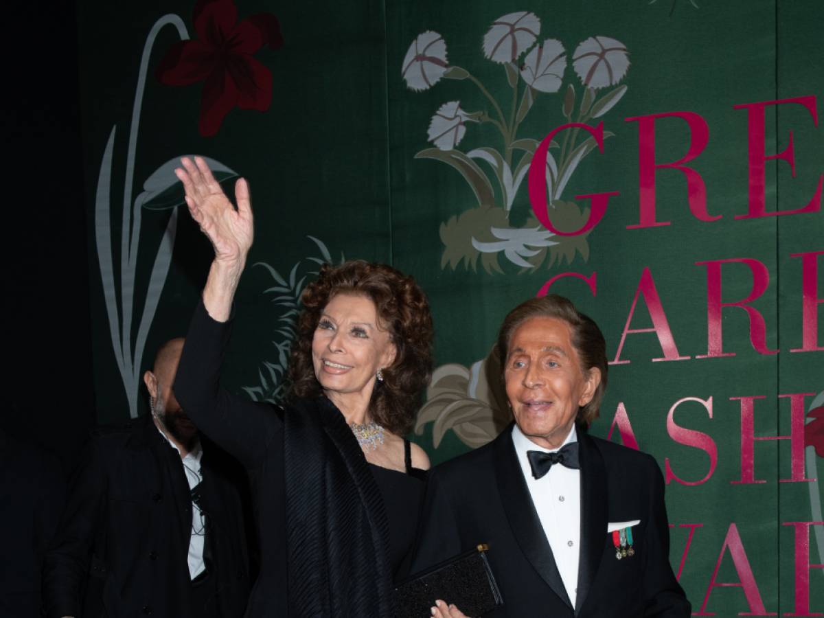 le donne di valentino che lo hanno reso una leggenda da Ilgiornale.it le donne di valentino che lo hanno reso una leggenda