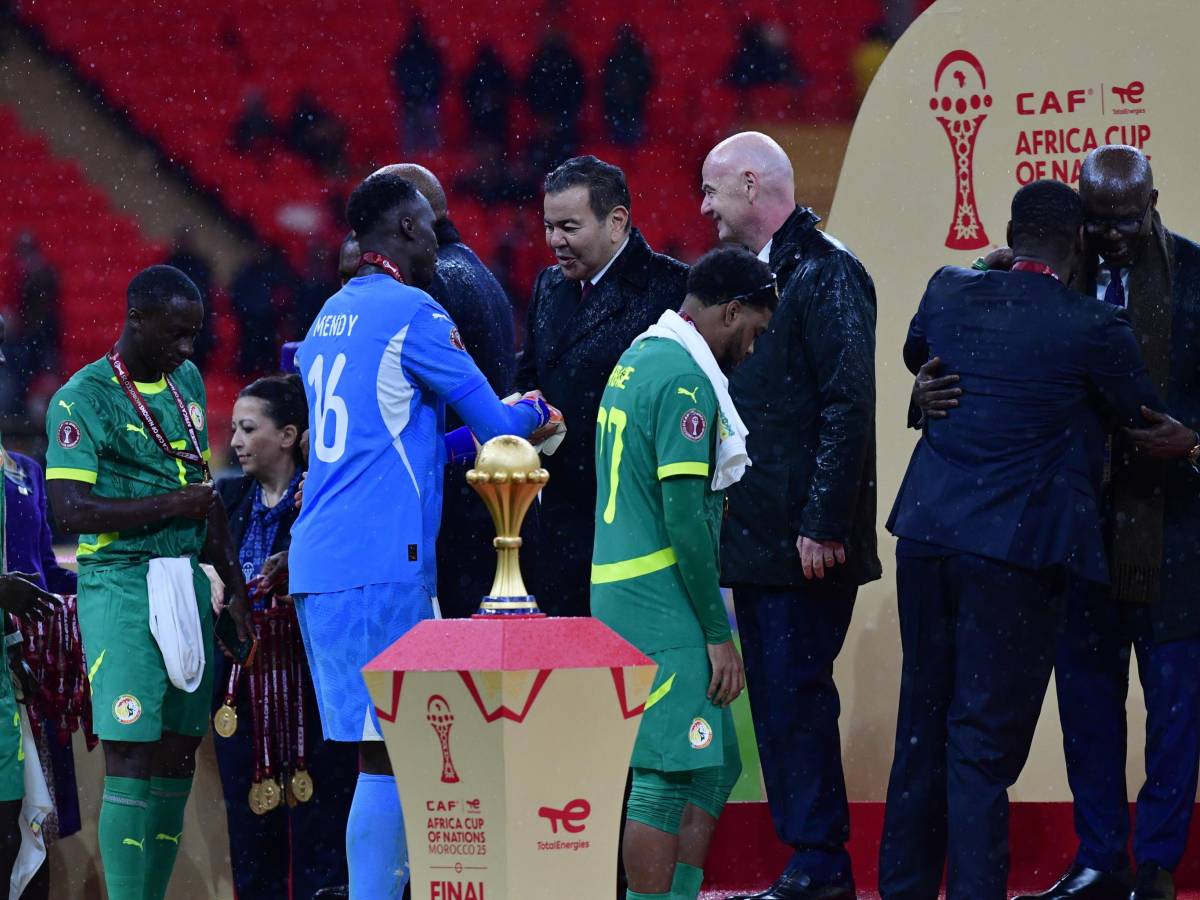 se il manuale cencelli africano regala al sultano infantino il peggior spettacolo del mondo da Ilgiornale.it se il manuale cencelli africano regala al sultano infantino il peggior spettacolo del mondo