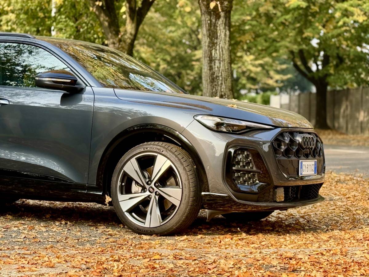 Audi Q5 TDI: guarda la gallery del rinnovato SUV tedesco, più tecnologico e moderno 6