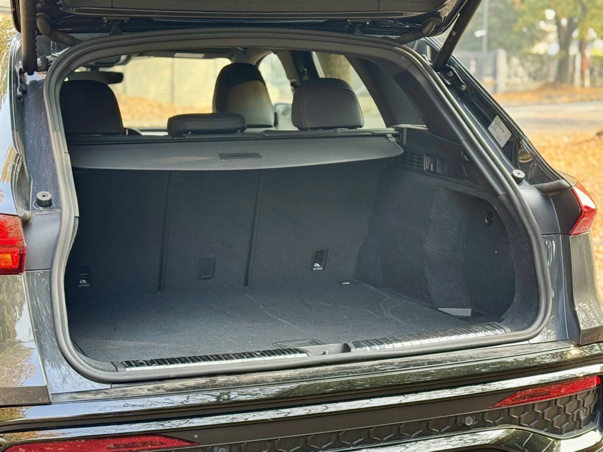 Audi Q5 TDI: guarda la gallery del rinnovato SUV tedesco, più tecnologico e moderno 10