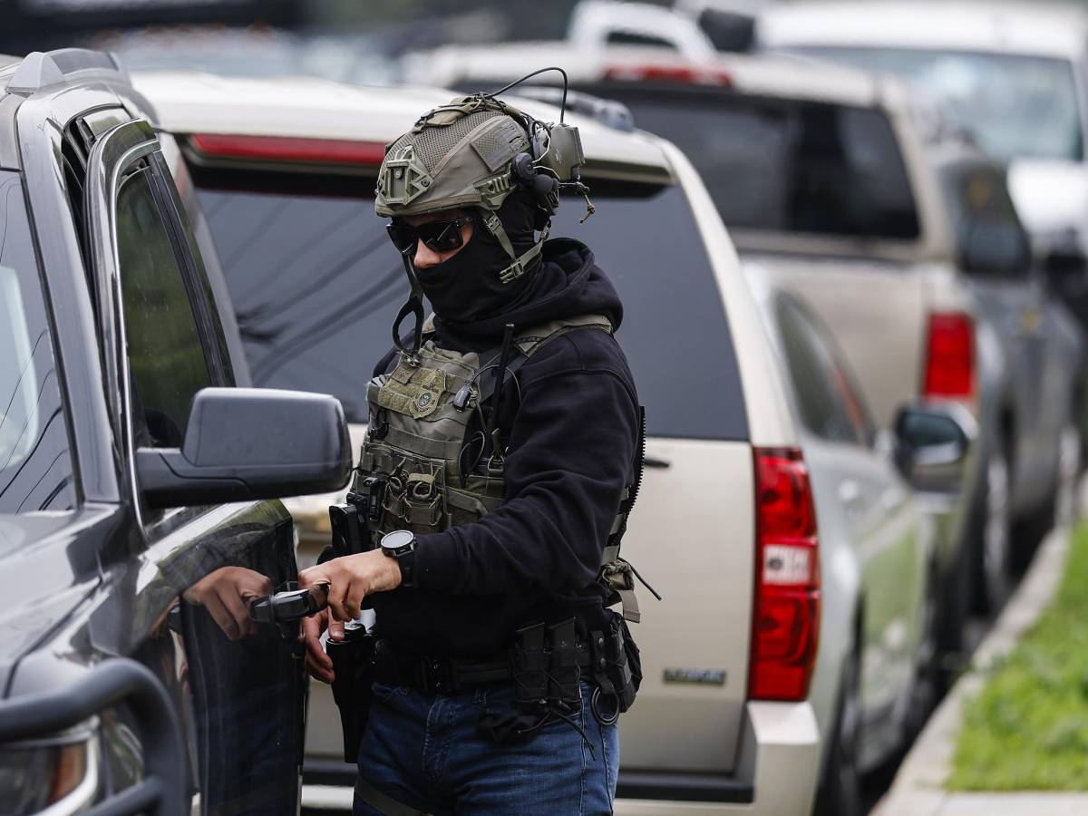 la sinistra attacca il governo chiarisca sull ice a milano cortina ma piantedosi smentisce non ci risulta da Ilgiornale.it la sinistra attacca il governo chiarisca sull ice a milano cortina ma piantedosi smentisce non ci risulta