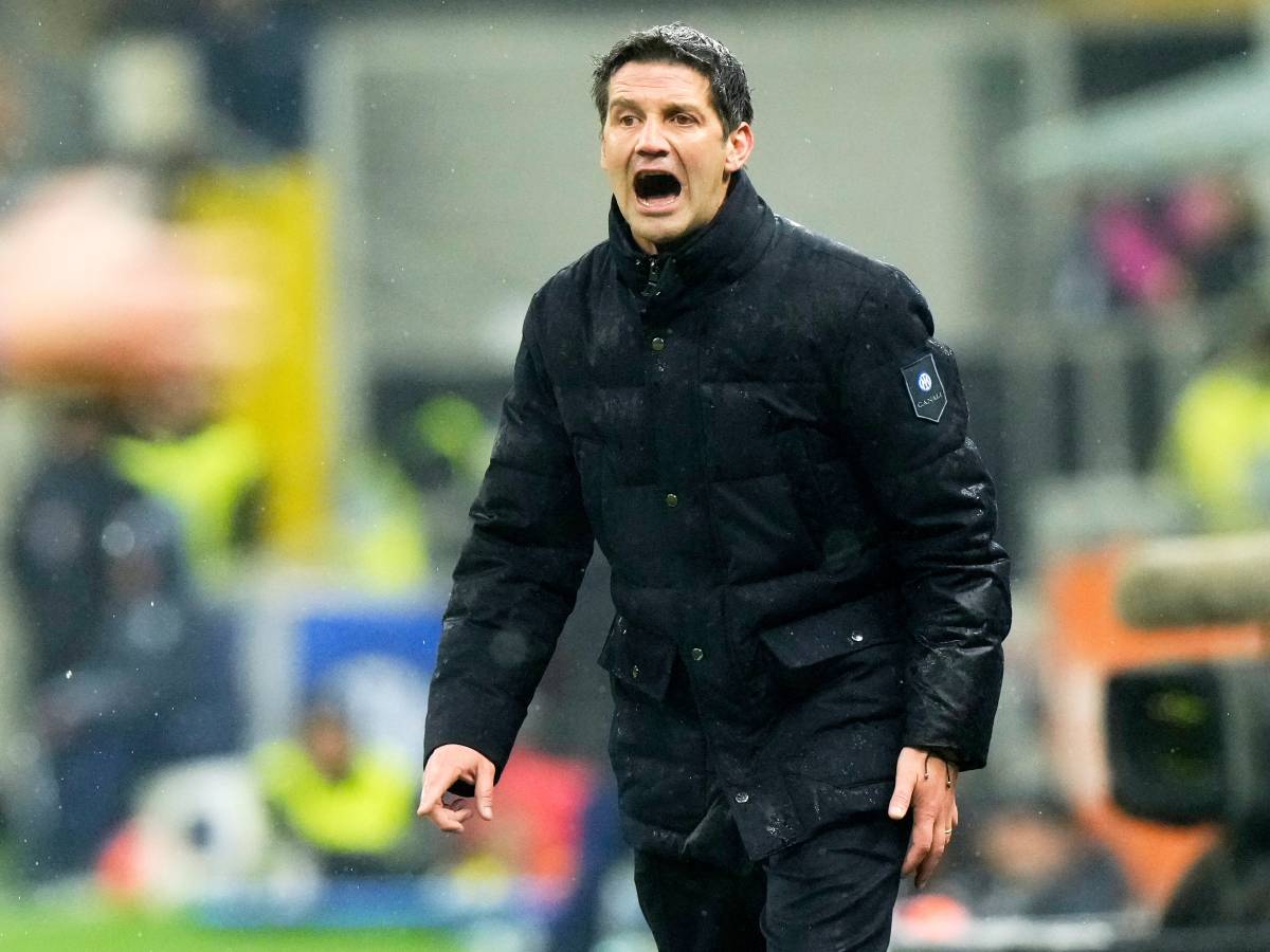 Arbitri disastrosi. E oggi Conte per non uscire da tutto