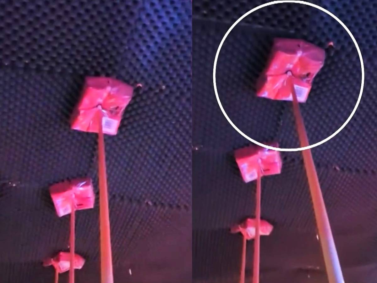 immagini choc dal le constellation i pannelli del locale tenuti da stecche da biliardo da Ilgiornale.it immagini choc dal le constellation i pannelli del locale tenuti da stecche da biliardo