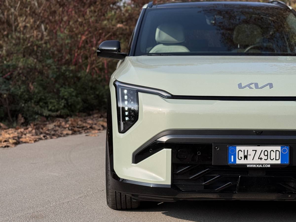 KIA EV3: guarda la gallery del crossover "tuttofare" elettrico 6