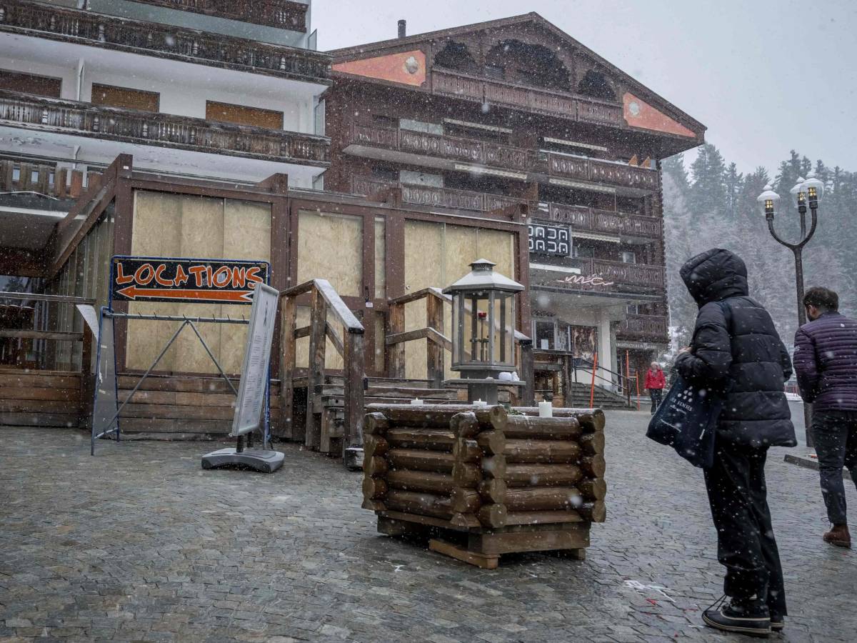crans montana il responsabile della sicurezza del comune era senza brevetto antincendio da Ilgiornale.it crans montana il responsabile della sicurezza del comune era senza brevetto antincendio