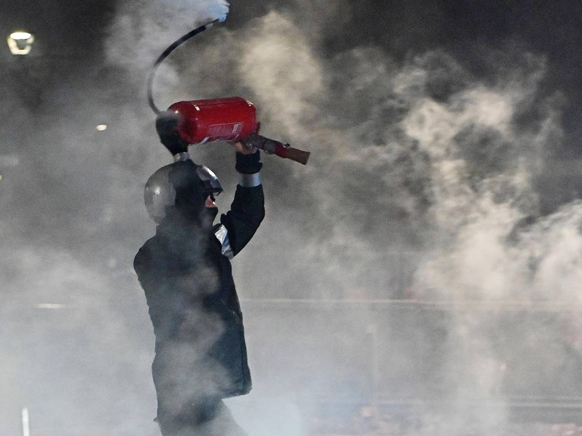 no tav e askatasuna antagonisti d8217oro per il caos di torino spesi 100mila euro da Ilgiornale.it no tav e askatasuna antagonisti d8217oro per il caos di torino spesi 100mila euro