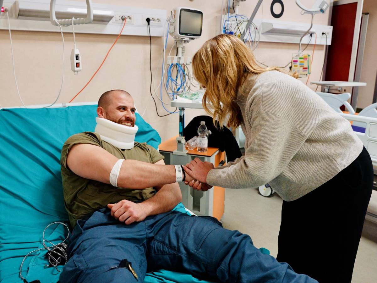 askatasuna meloni a torino per far visita agli agenti feriti questa non 232 protesta ma tentato omicidio arrestato uno dei presunti aggressori da Ilgiornale.it askatasuna meloni a torino per far visita agli agenti feriti questa non 232 protesta ma tentato omicidio arrestato uno dei presunti aggressori