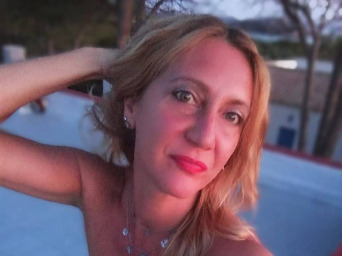 Trovata morta in casa a 54 anni. Era stata dimessa dall Trovata morta in casa a 54 anni. Era stata dimessa dall