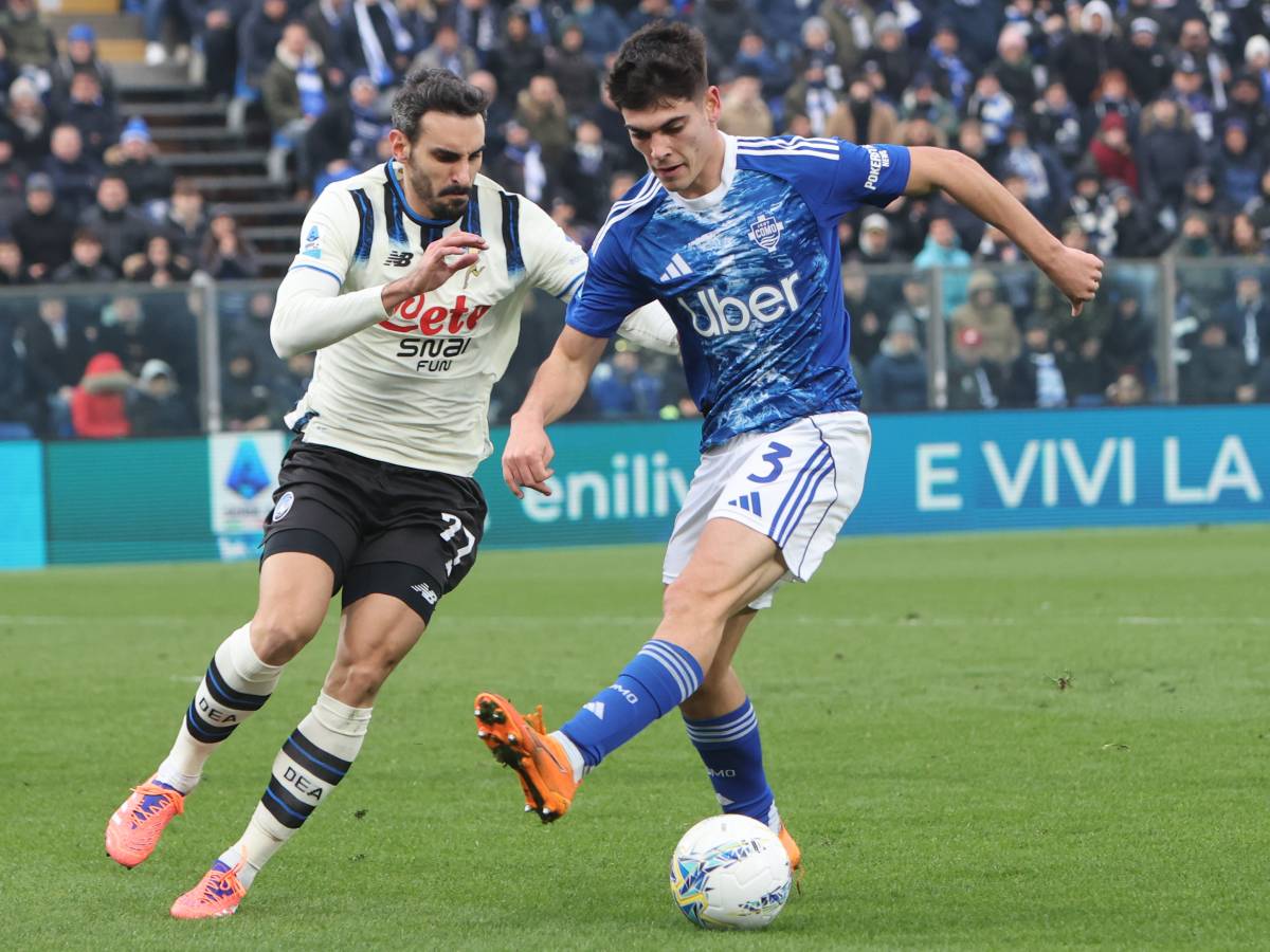 Il Como non passa contro l’Atalanta in dieci: Carnesecchi para rigore a Nico Paz allo scadere Il Como non passa contro l’Atalanta in dieci: Carnesecchi para rigore a Nico Paz allo scadere