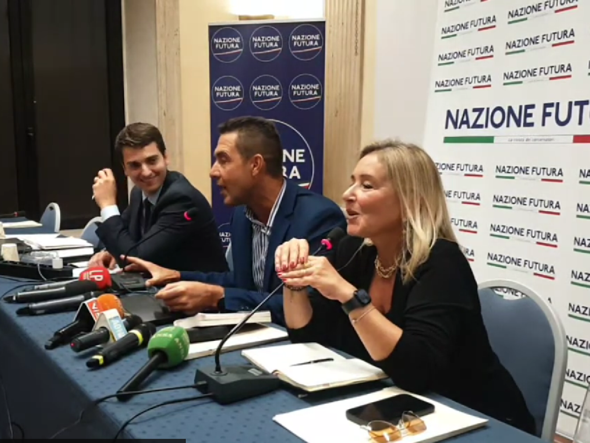 vannacci contro nazione futura me ne frego segno c hanno paura da Ilgiornale.it vannacci contro nazione futura me ne frego segno c hanno paura