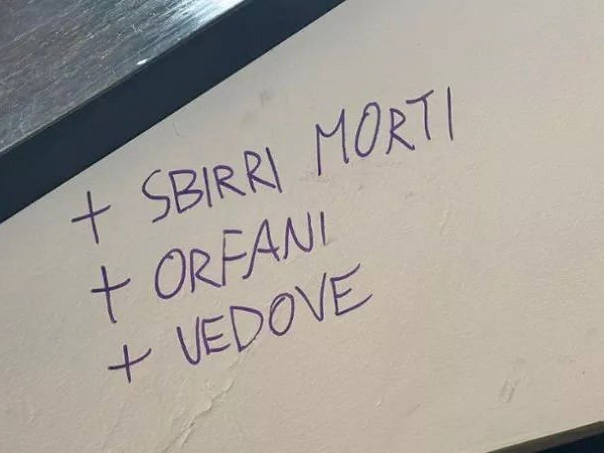 pi249 sbirri morti pi249 orfani scritte choc all8217universit224 di torino da Ilgiornale.it pi249 sbirri morti pi249 orfani scritte choc all8217universit224 di torino
