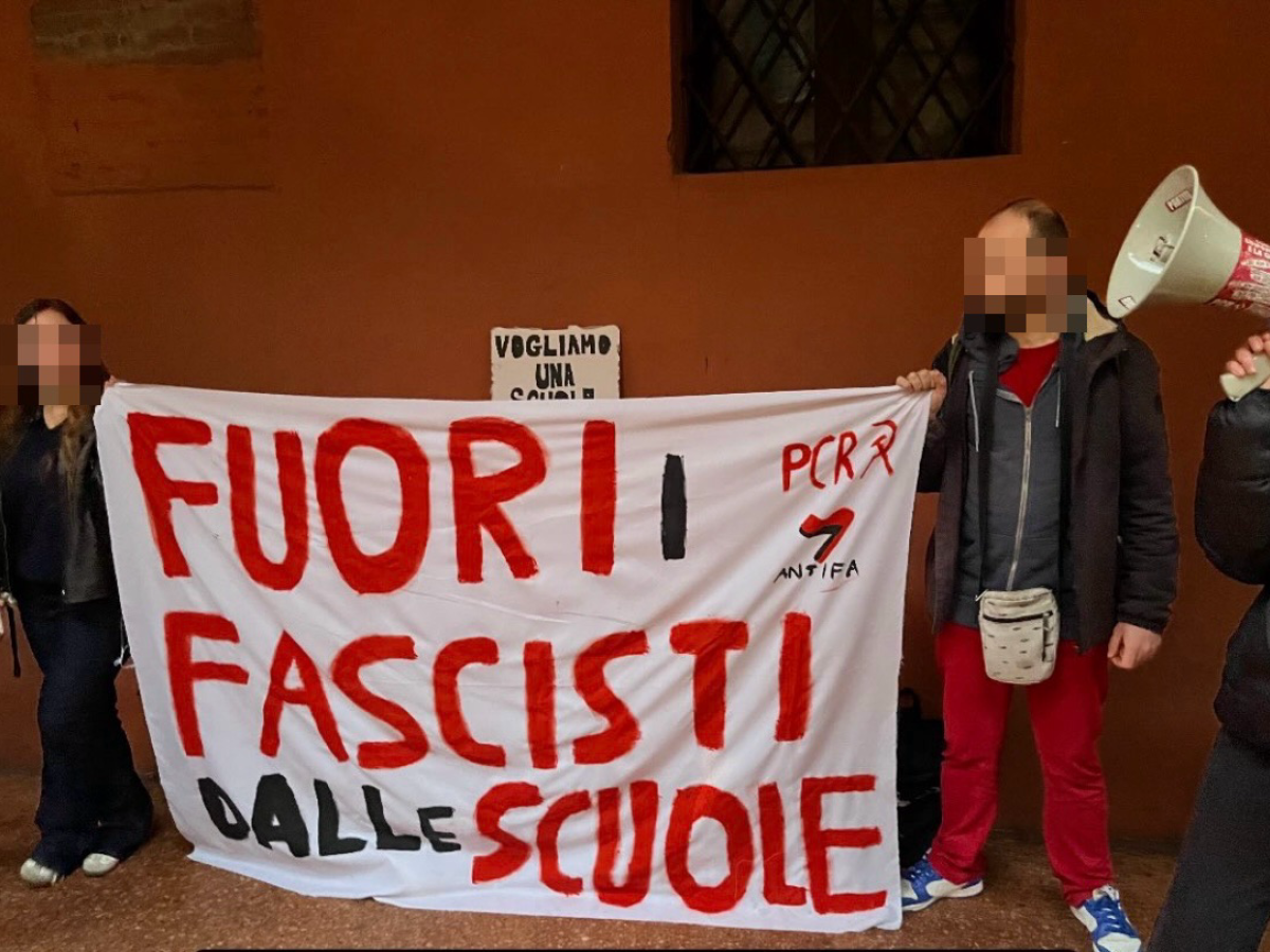 il partito comunista rivoluzionario fa lezione al liceo da Ilgiornale.it il partito comunista rivoluzionario fa lezione al liceo