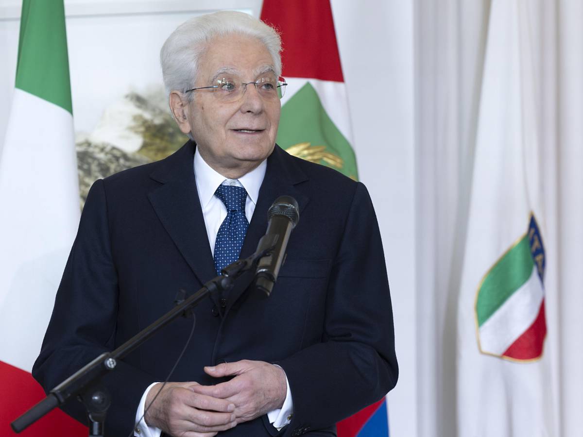 la sorpresa di mattarella alle olimpiadi arriva in tram con valentino rossi come autista da Ilgiornale.it la sorpresa di mattarella alle olimpiadi arriva in tram con valentino rossi come autista