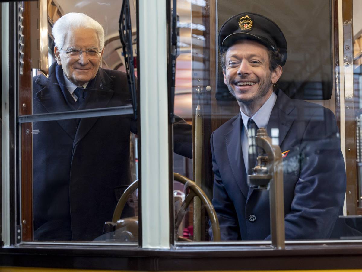 sergio amp valentino l inedita coppia racconta la citt224 sul tram dei desideri da Ilgiornale.it sergio amp valentino l inedita coppia racconta la citt224 sul tram dei desideri