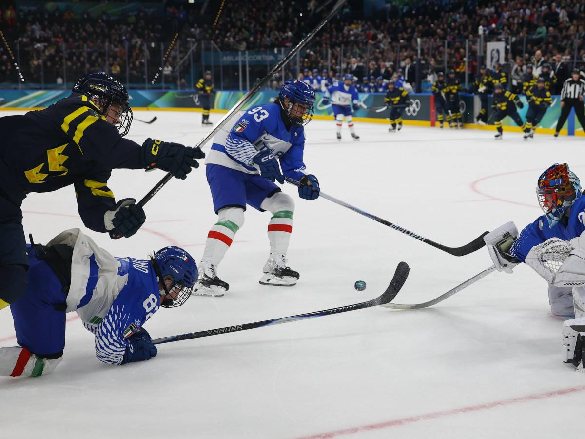La Svezia affonda l’Italia femminile di hockey su ghiaccio La Svezia affonda l’Italia femminile di hockey su ghiaccio