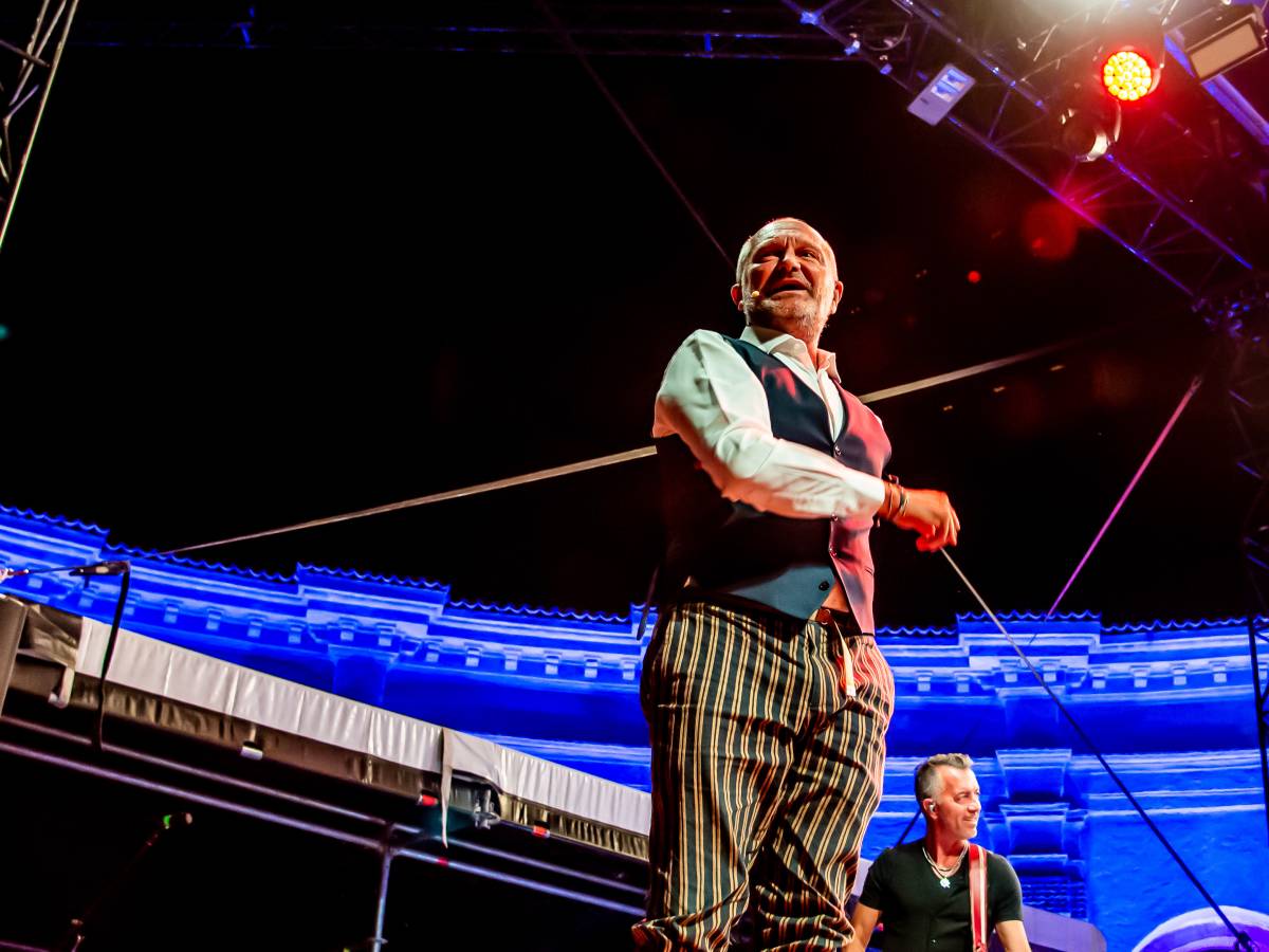 Andrea Pucci rinuncia a Sanremo. Meloni: "Deriva illiberale". E La Russa lo chiama: "Ripensaci" Andrea Pucci rinuncia a Sanremo. Meloni: "Deriva illiberale". E La Russa lo chiama: "Ripensaci"