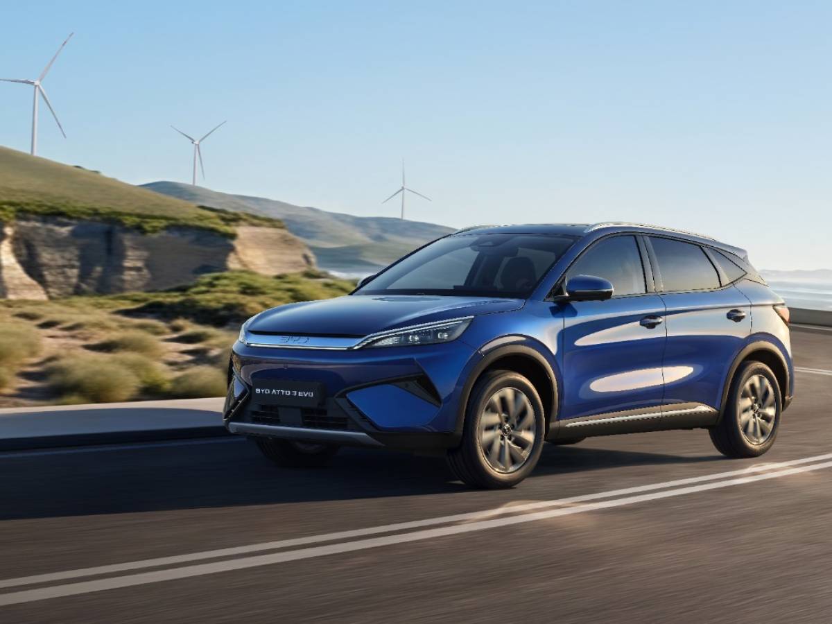 byd atto 3 evo il suv elettrico si aggiorna nuova piattaforma doppia trazione e ricarica a 800 volt da Ilgiornale.it byd atto 3 evo il suv elettrico si aggiorna nuova piattaforma doppia trazione e ricarica a 800 volt