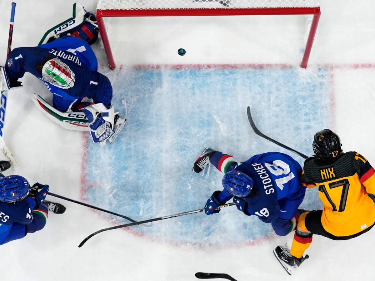 se il torneo di hockey 232 trump contro tutti da Ilgiornale.it se il torneo di hockey 232 trump contro tutti