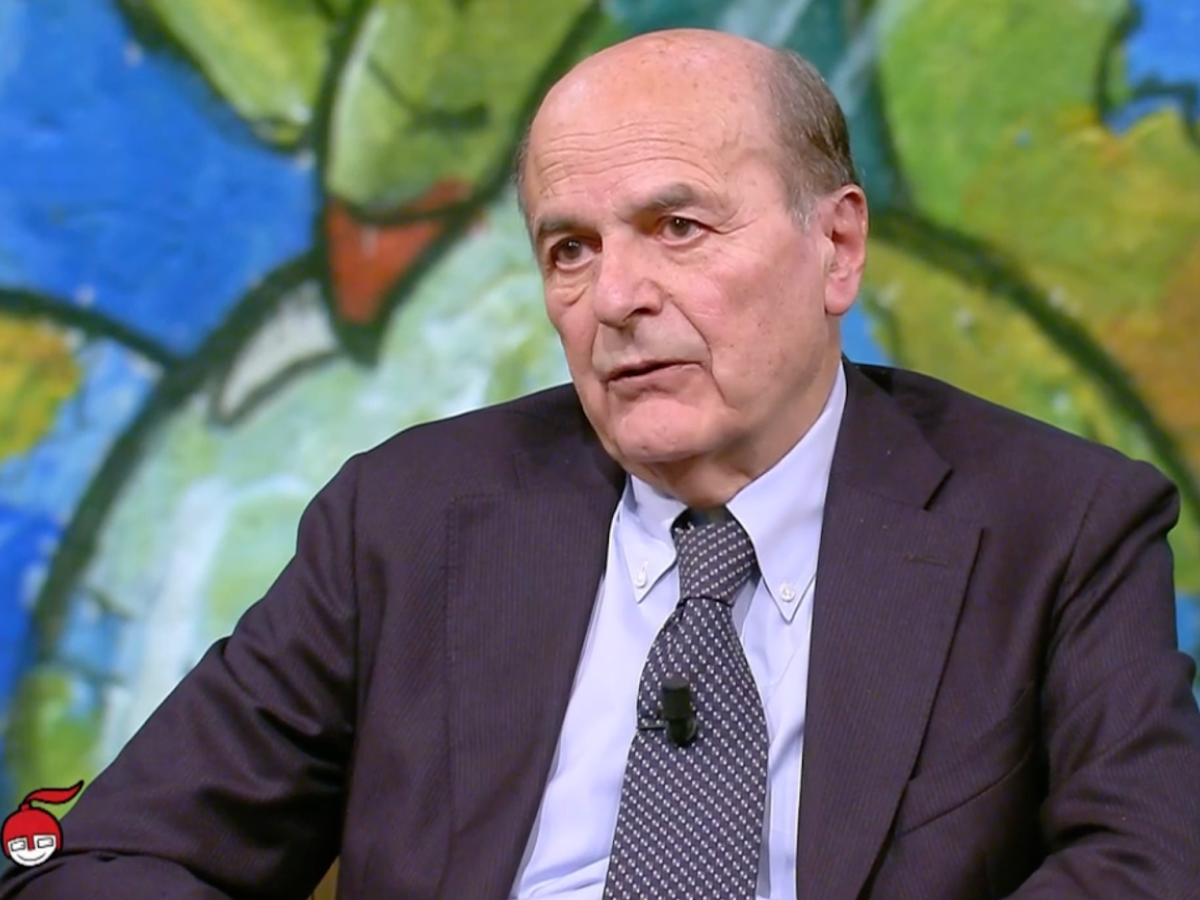 200 un irresponsabile piovono critiche su bersani dopo la difesa del centro sociale occupato da Ilgiornale.it 200 un irresponsabile piovono critiche su bersani dopo la difesa del centro sociale occupato